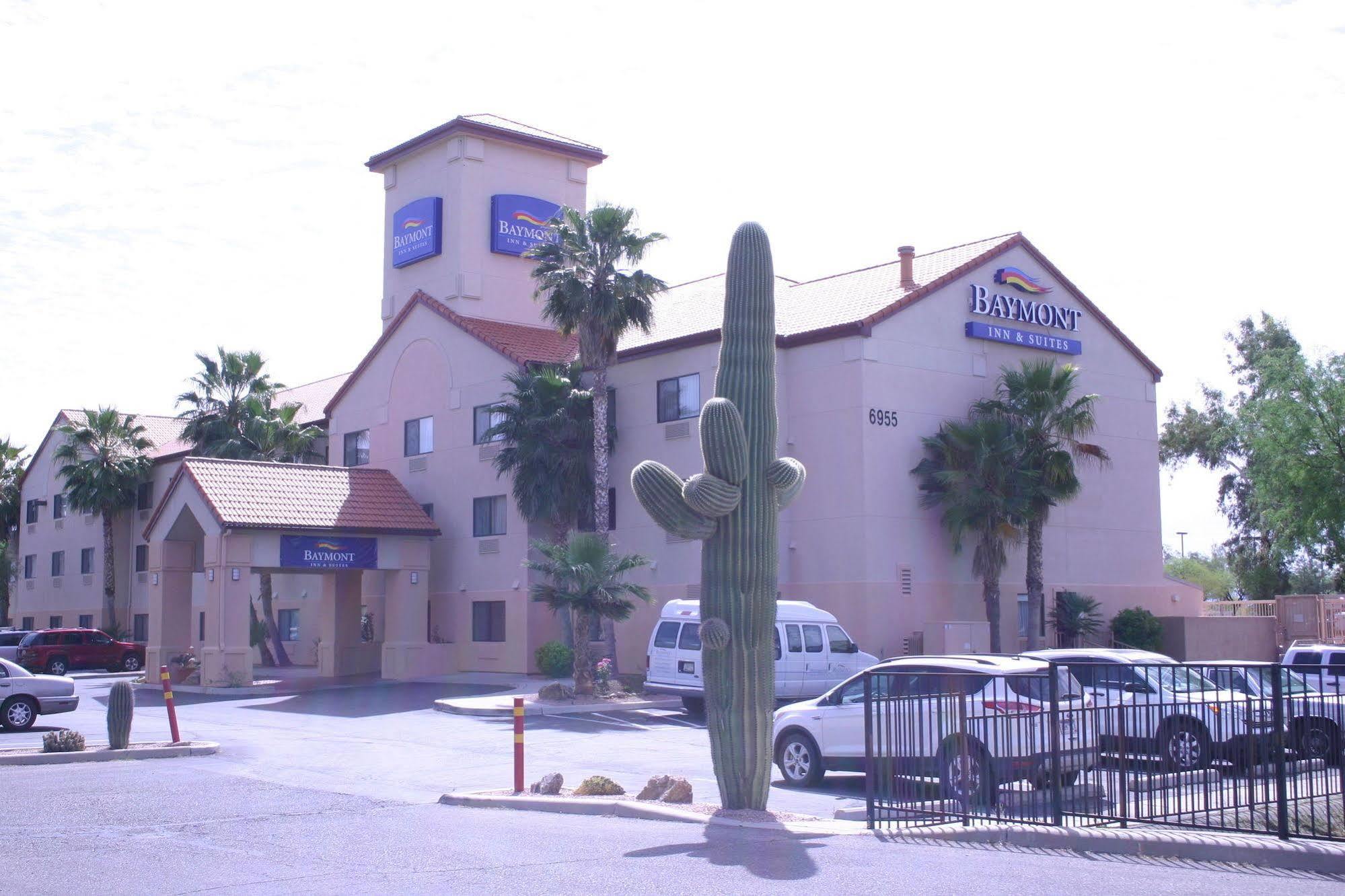 Отель Baymont By Wyndham Tucson Airport Экстерьер фото